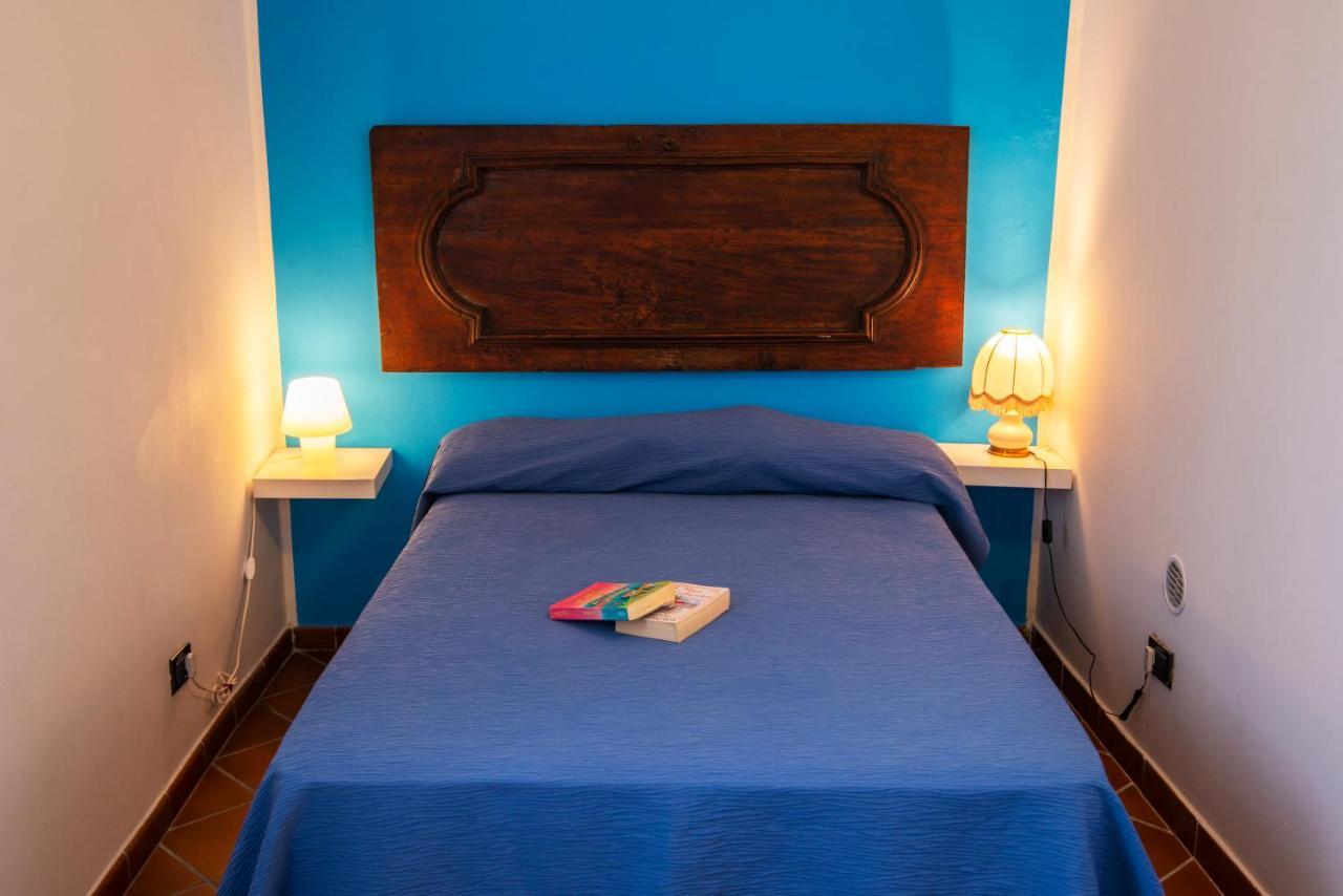 ミントゥルノ Torre Caetana Bed & Breakfast エクステリア 写真