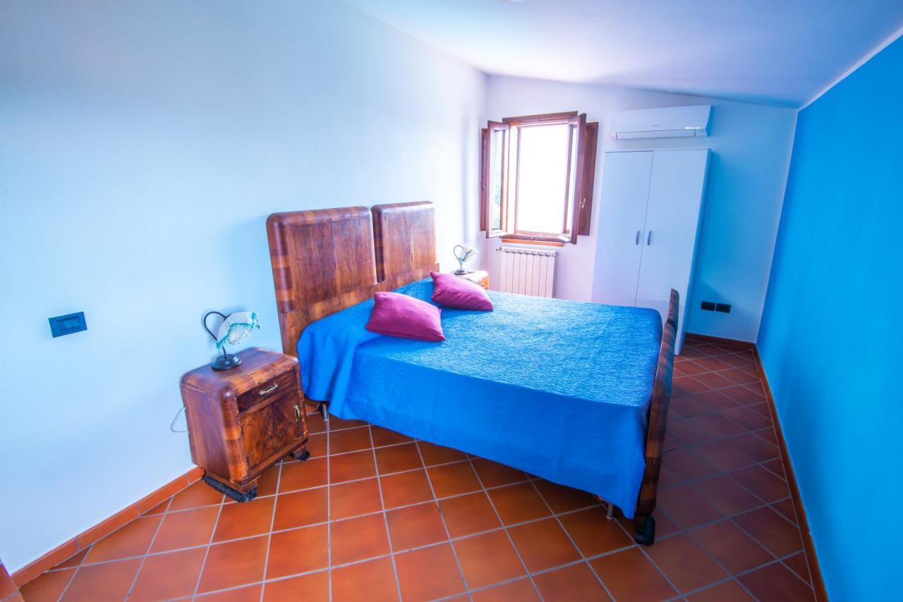 ミントゥルノ Torre Caetana Bed & Breakfast エクステリア 写真