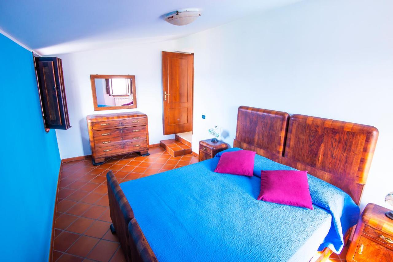 ミントゥルノ Torre Caetana Bed & Breakfast エクステリア 写真